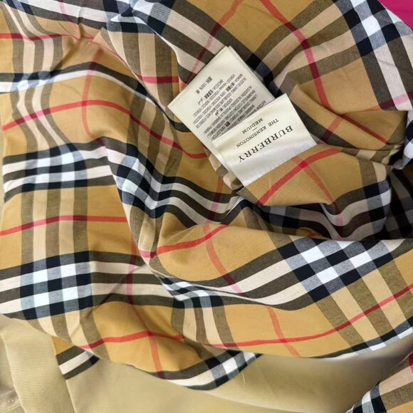 Burberry Kensington Mid-Length Double Breasted Trench Coat - Picture 12 of 12